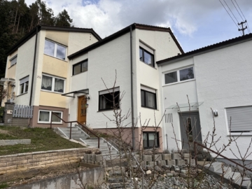 Haus- Gepflegtes Reihenmittelhaus in Tuttlingen mit Garten und Garage!, 78532 Tuttlingen, Reihenmittelhaus