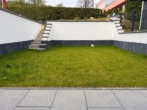 Exklusiv saniertes Reihenhaus, mit hochwertiger Ausstattung und sonnigem Garten - Bild