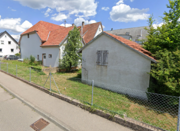 Wohn-und Wirtschafshaus in Sindelfingen-Maichingen, 71069 Sindelfingen, Einfamilienhaus